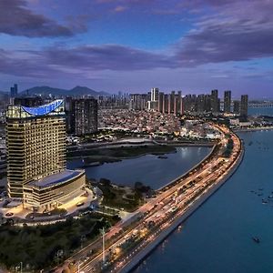 Crowne Plaza Xiamen Jimei Seaview By Ihg-Free Mini Bar